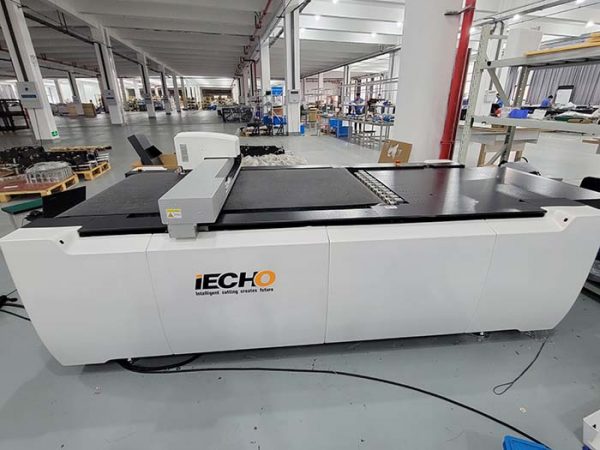 Machine de découpe numérique iECHO PK1209 (1200 x 900 mm) – Image 4